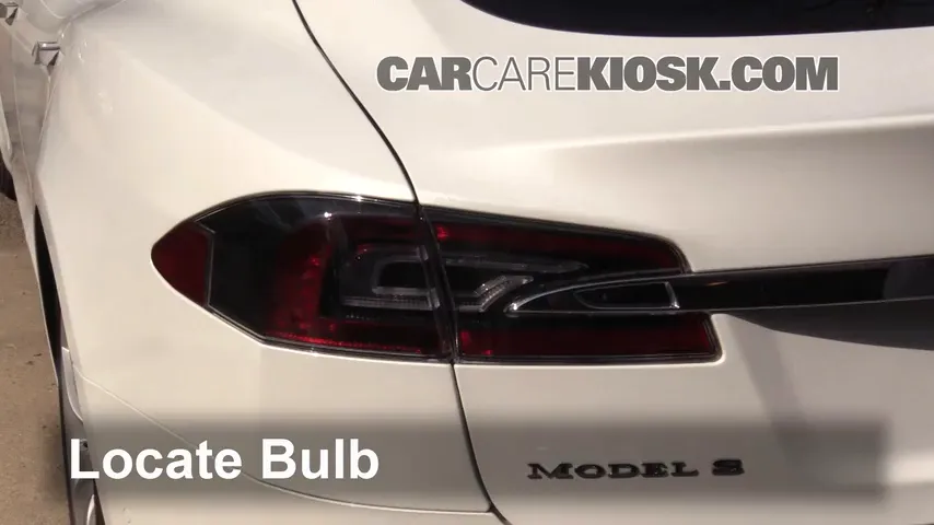 2017 Tesla S 90D Electric Luces Luz de giro trasera (reemplazar foco)